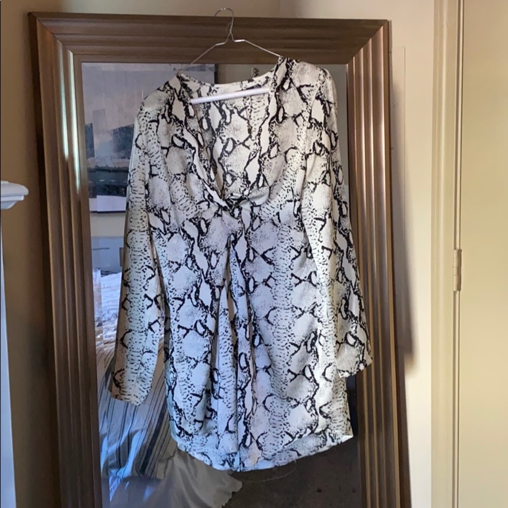 Boohoo snake skin dress - Picture 3 of 5